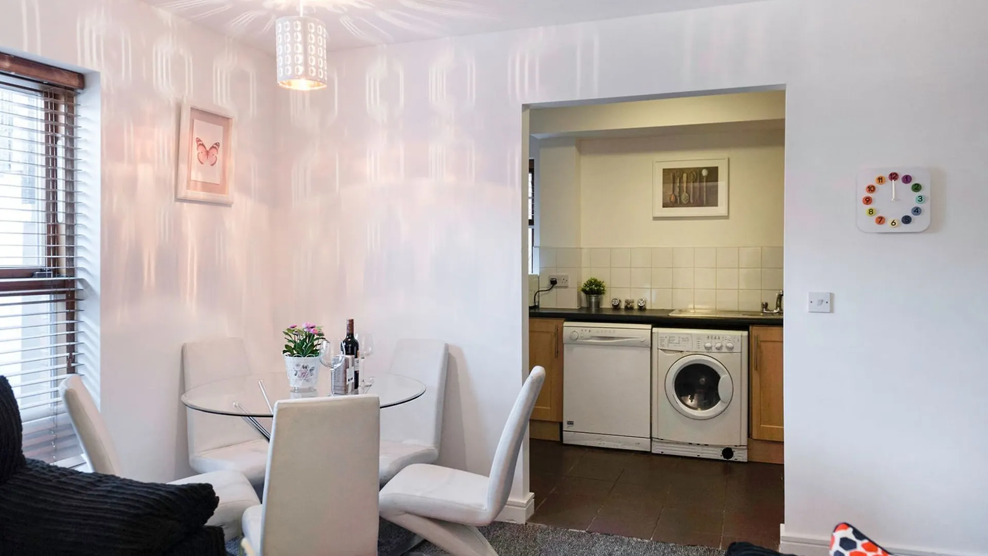 Metrostays - Merrion Square Dublin 0*,